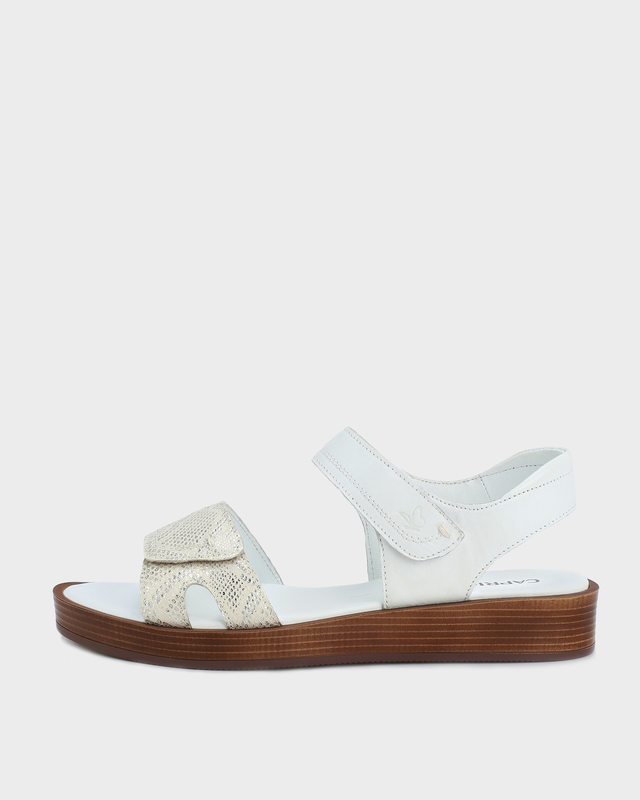 Кожаные босоножки с застежками-липучками и стелькой Memotion